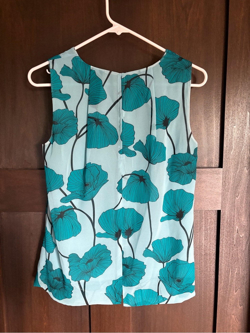 CAbi Teal Floral Sleeveless Keyhole Blouse - Picture 2 of 2